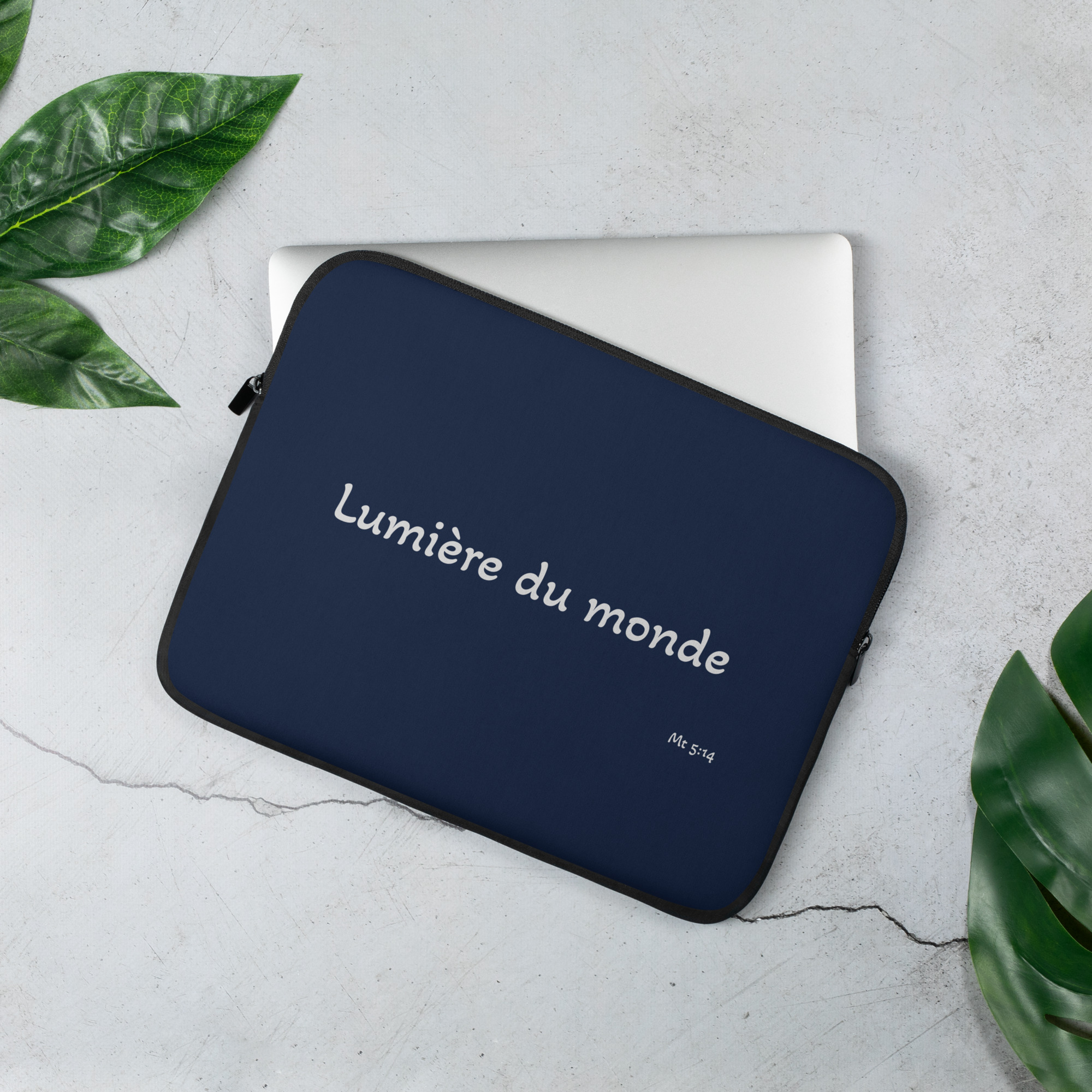 Housse Pour Ordinateur Portable "Lumière du monde" – Image 2