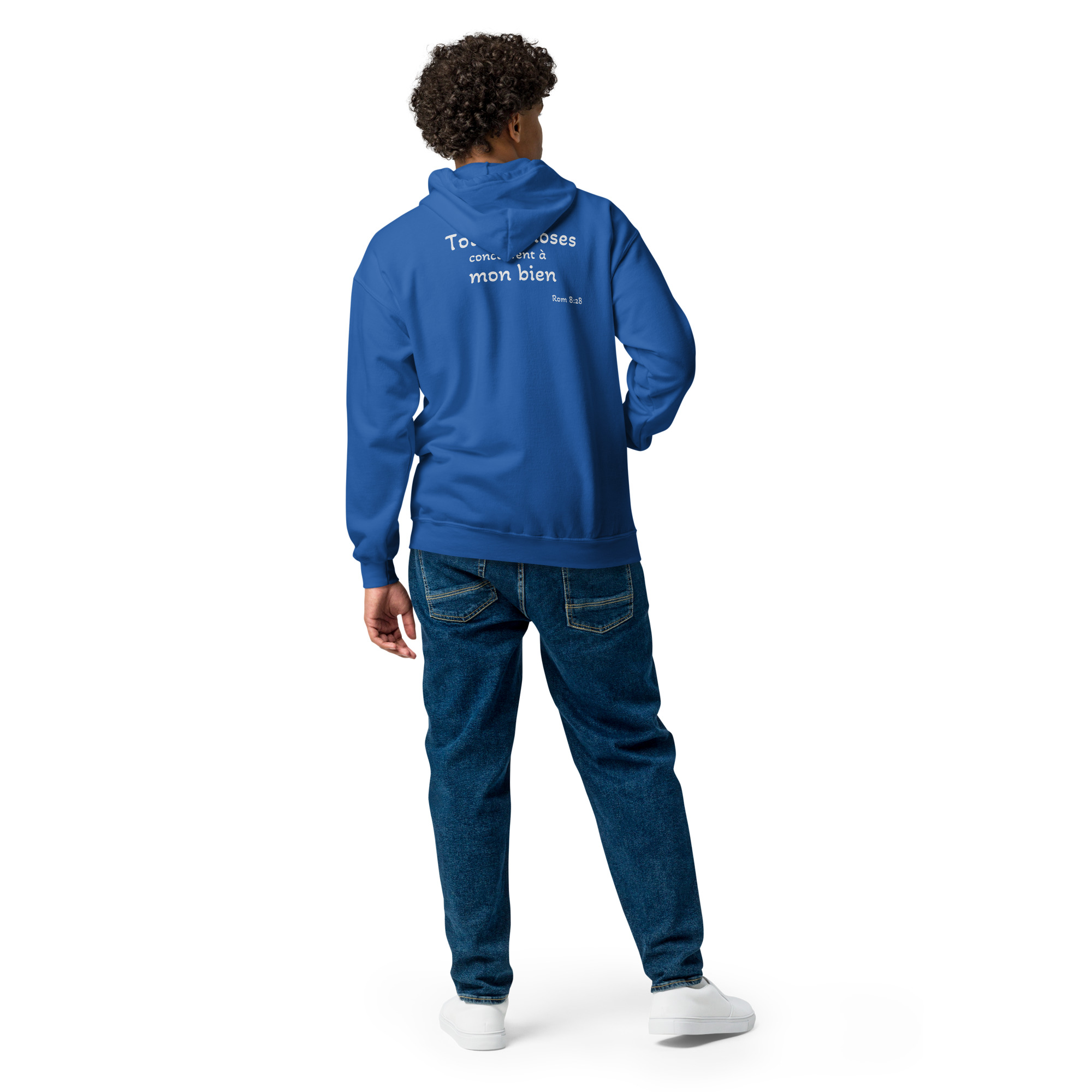 Sweat à capuche zippé unisexe KHAWNAN bleu roi, parole « Toutes choses concourent à mon bien », vue de dos.