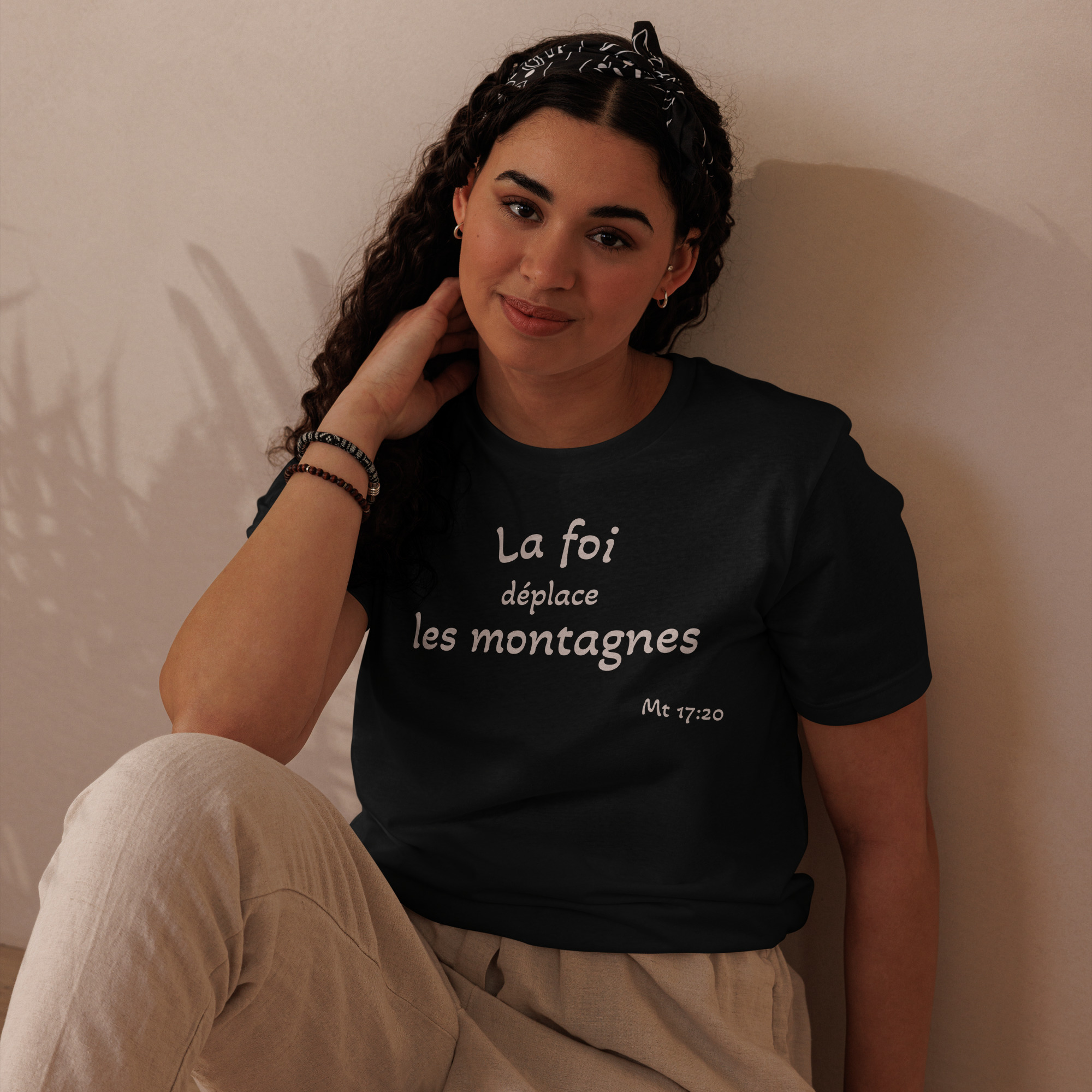 T-shirt unisexe classique écologique "La foi déplace les montagnes" – Image 3