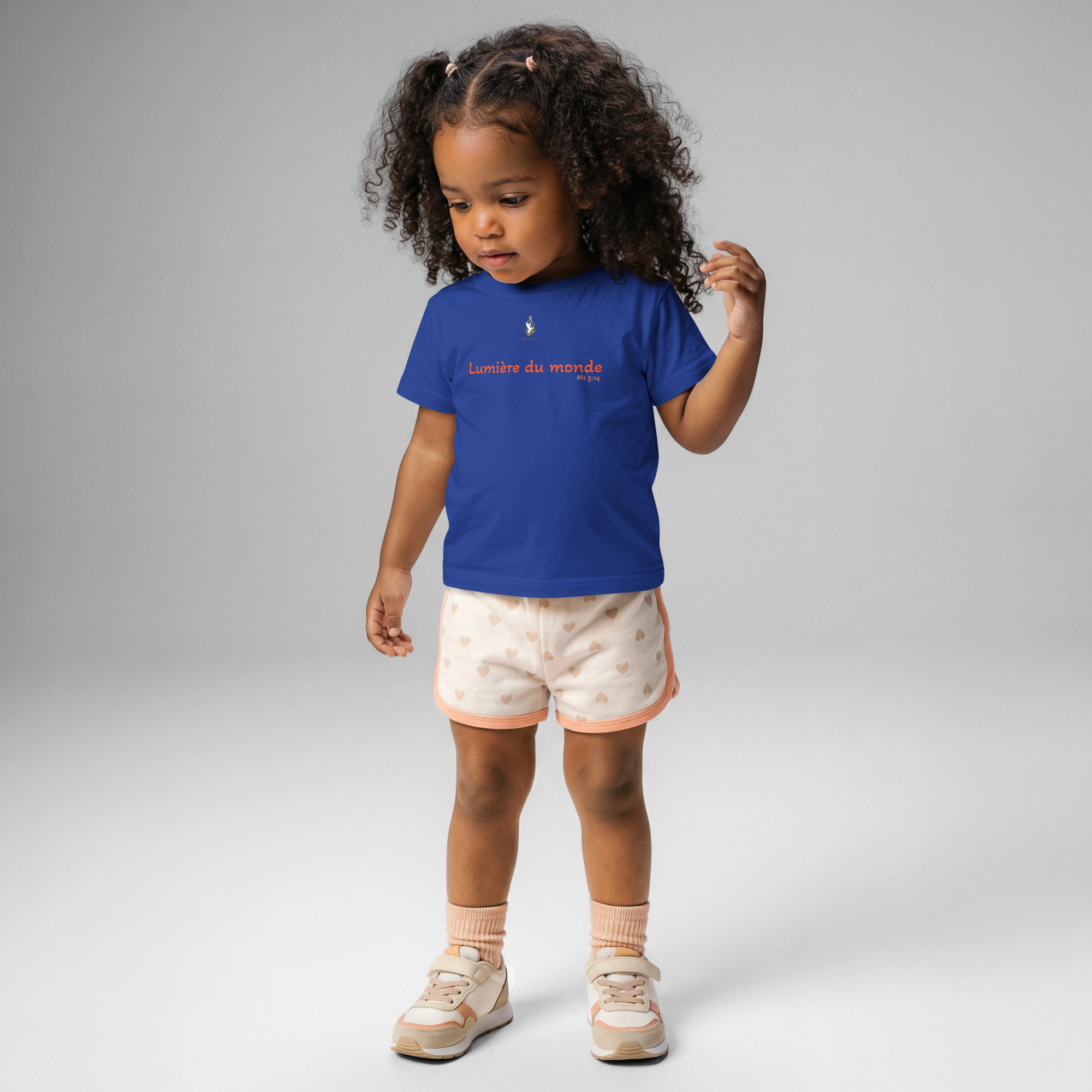 T-shirt bébé KHAWNAN bleu roi, parole « Lumière du monde », vue de face.