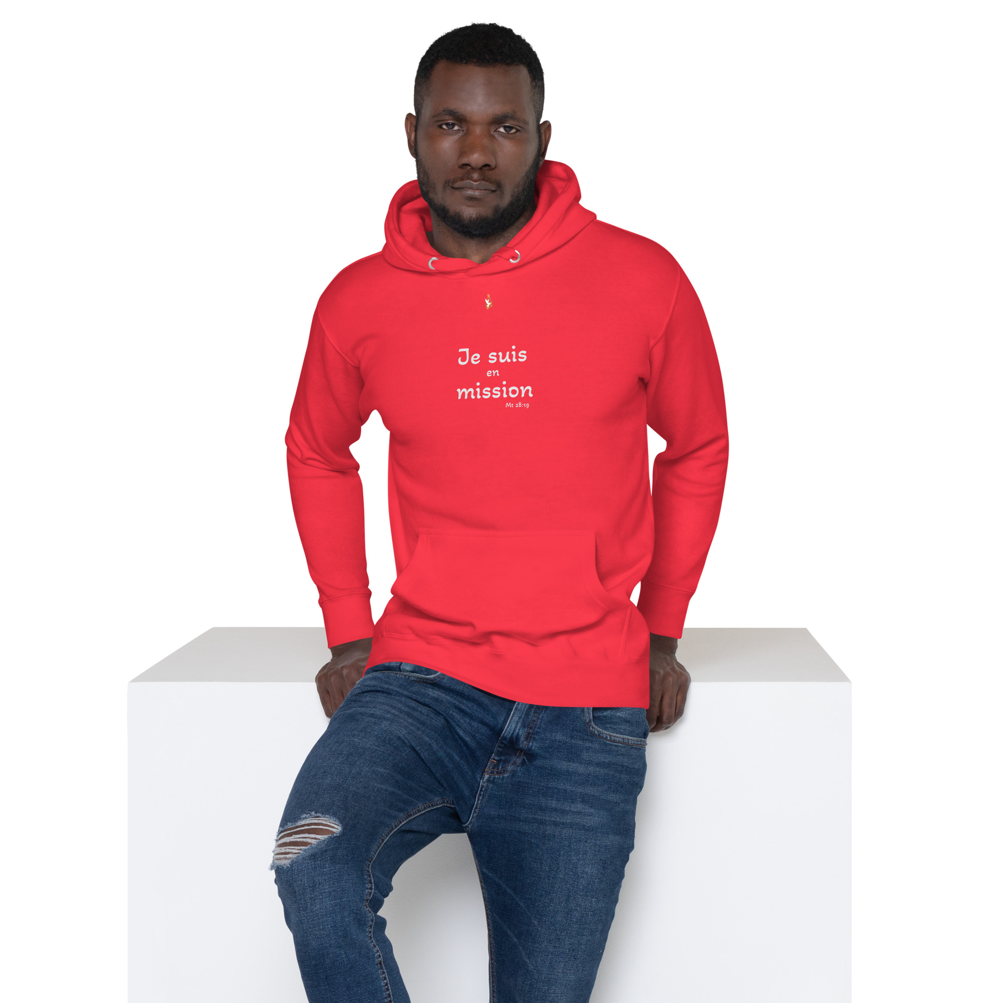 Sweat à capuche unisexe KHAWNAN rouge, parole « Je suis en mission », vue de face.