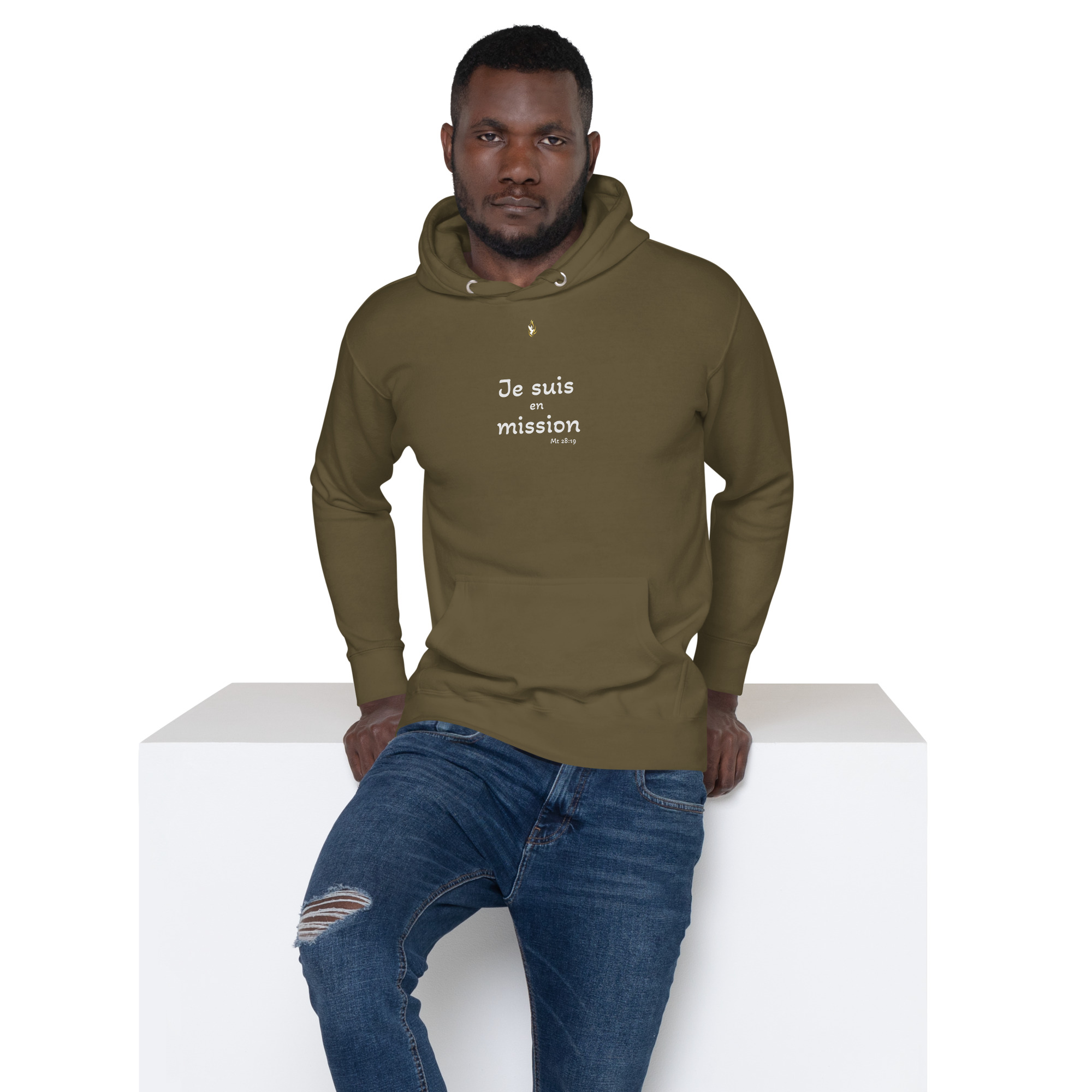 Sweat à capuche unisexe KHAWNAN vert militaire, parole « Je suis en mission », vue de face.