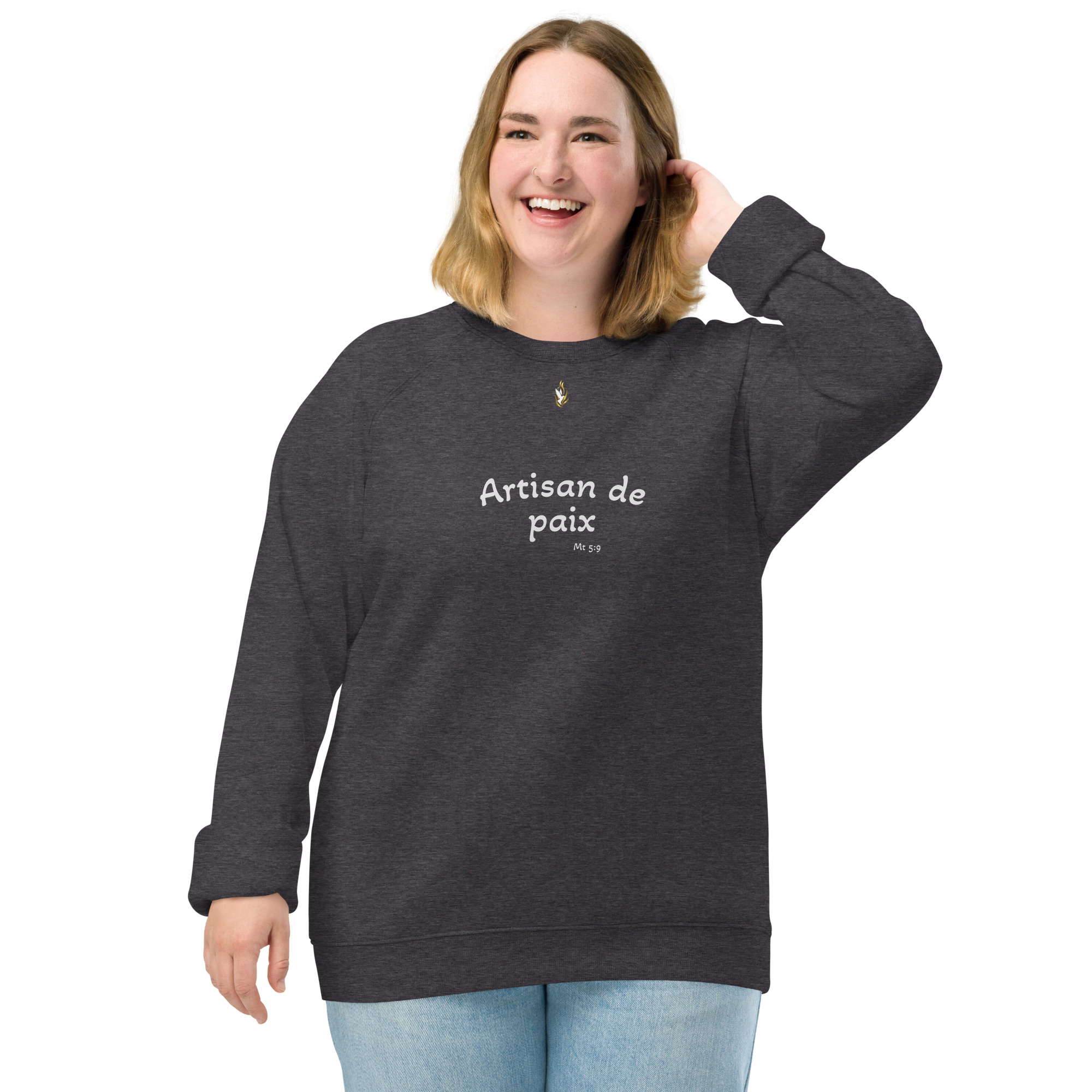 Sweatshirt écologique unisexe KHAWNAN anthracite chiné, parole « Artisan de paix », vue de face.