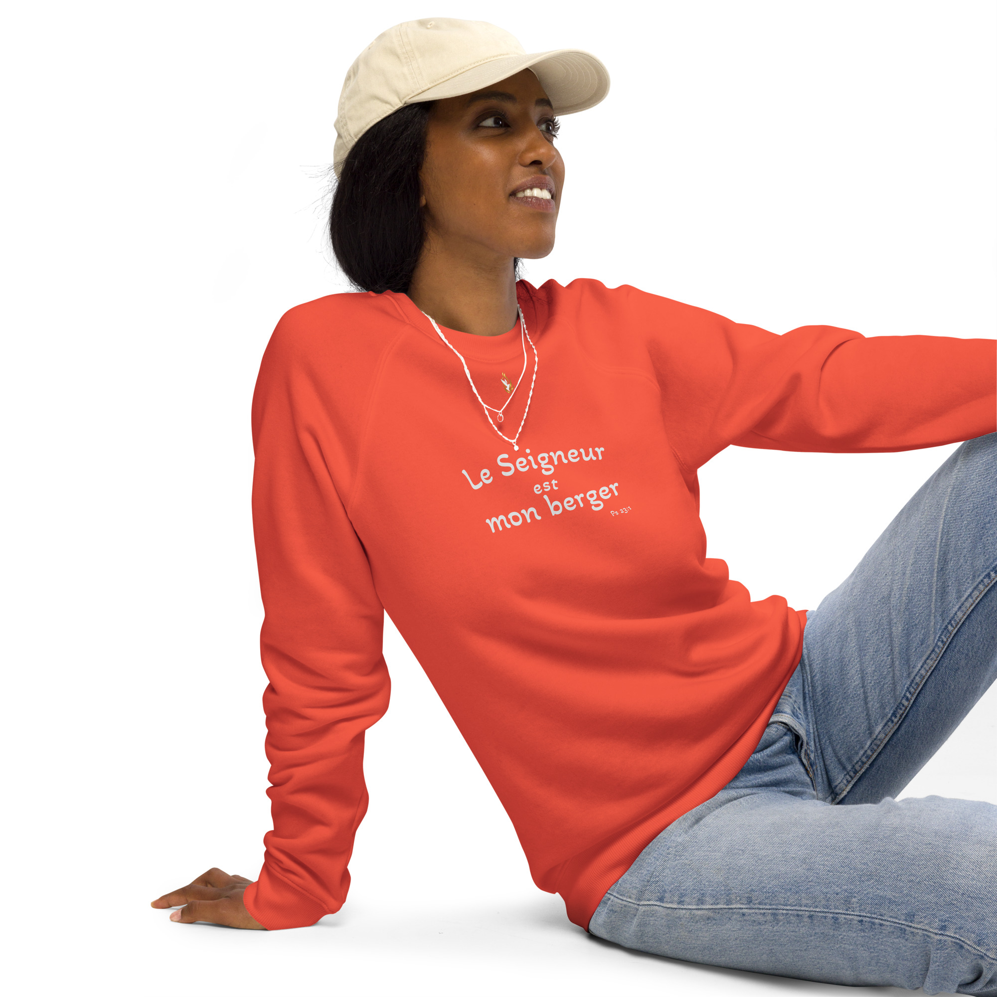 Sweatshirt écologique unisexe KHAWNAN orange, parole « Le Seigneur est mon berger », vue de face.