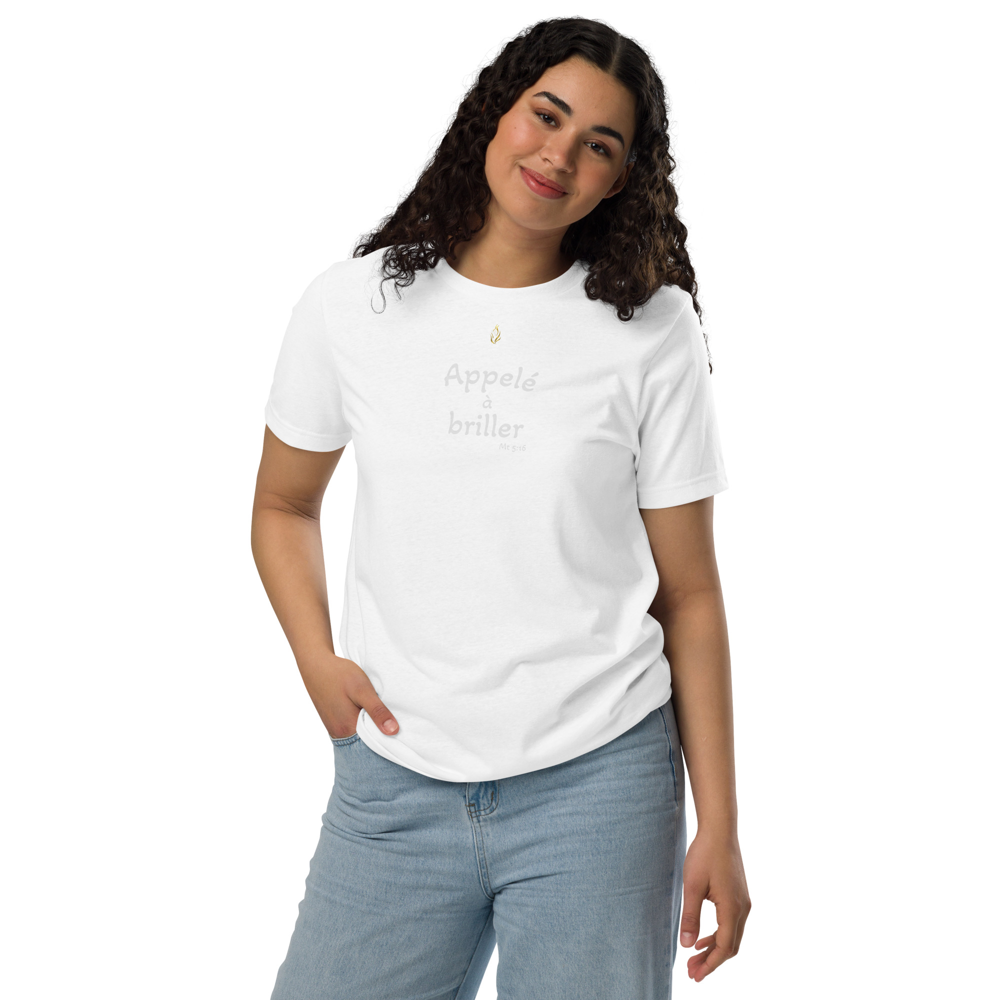 T-shirt écologique unisexe KHAWNAN blanc, parole « Appelé à briller », vue de face.