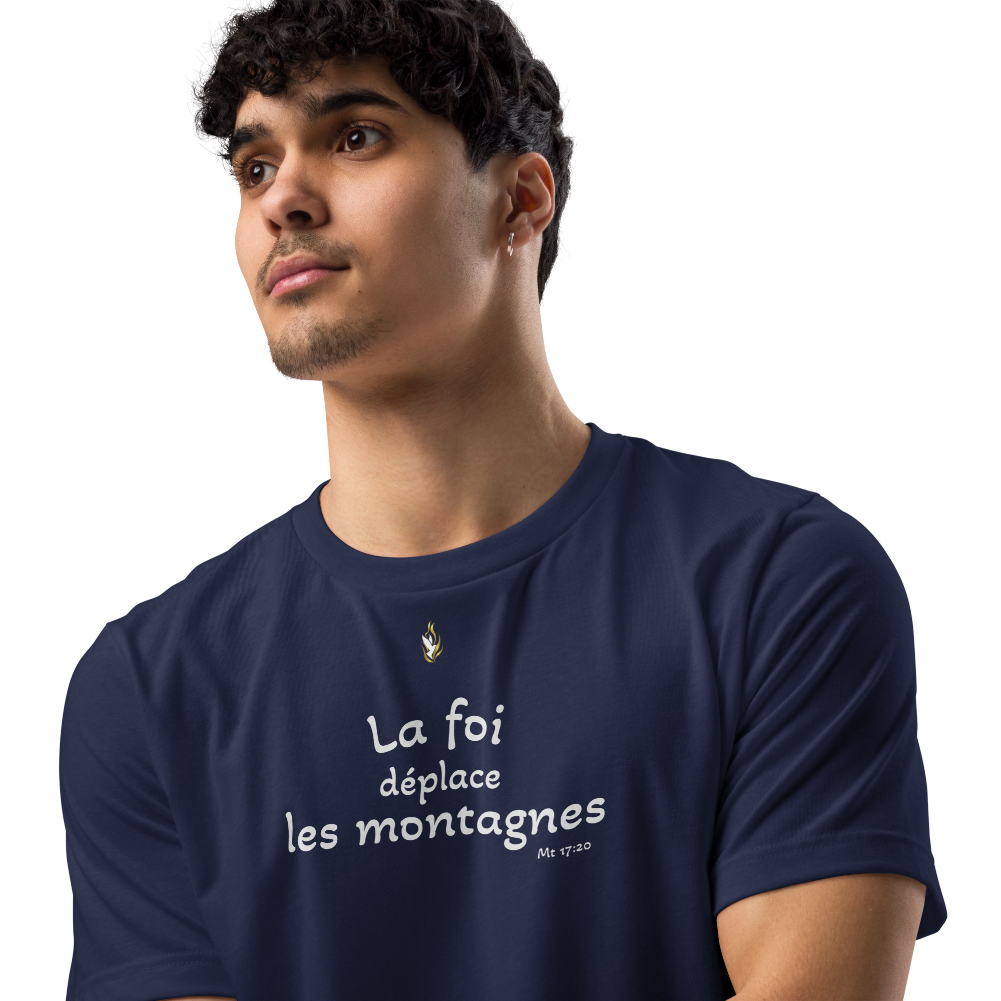 T-shirt écologique unisexe KHAWNAN bleu marine, parole « La foi déplace les montagnes », vue de face.