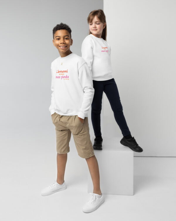 Sweat classique enfant « L’ennemi est sous mes pieds »